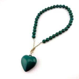 Y2K Green Heart Pendant Necklace Chunky Faceted Beads Toggle Clasp 19” Statement